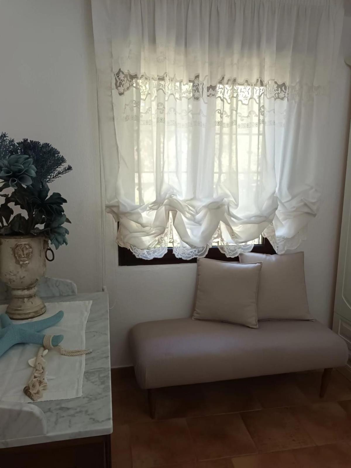 Villa Con Immenso Giardino 奥罗塞伊 外观 照片