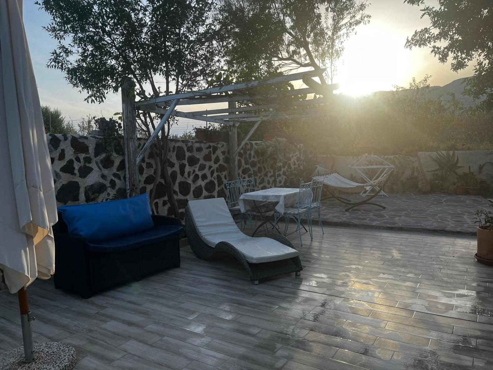 Villa Con Immenso Giardino 奥罗塞伊 外观 照片