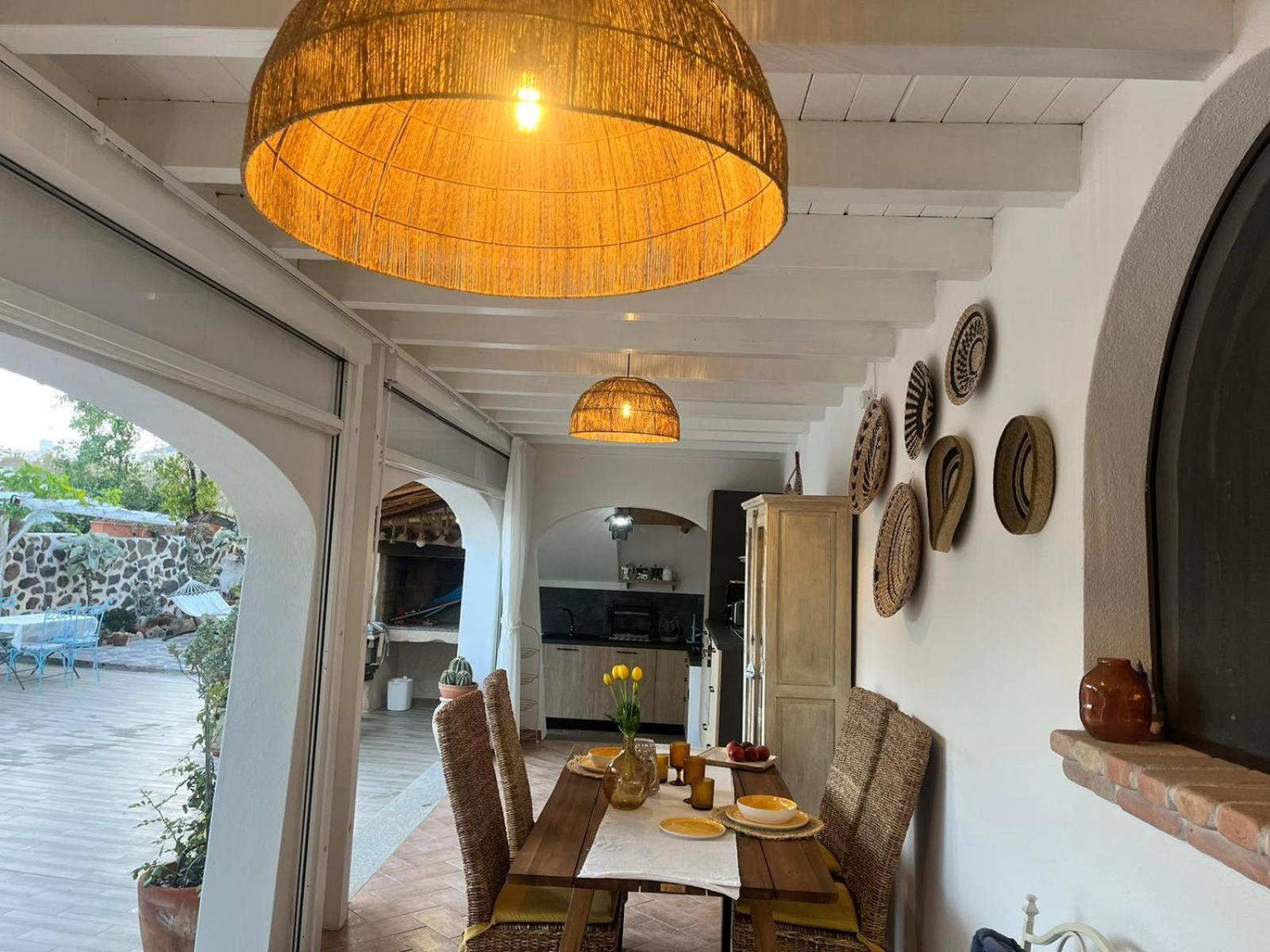 Villa Con Immenso Giardino 奥罗塞伊 外观 照片